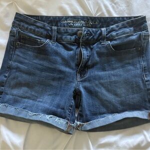 American Eagle Denim Shorts MIDI size 8